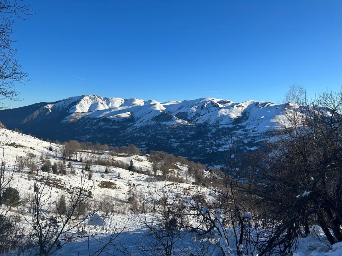 Val Louron Hautes Pyrénées Superbe appartement tout confort au pied des pistes 4 personnes Génos Esterno foto