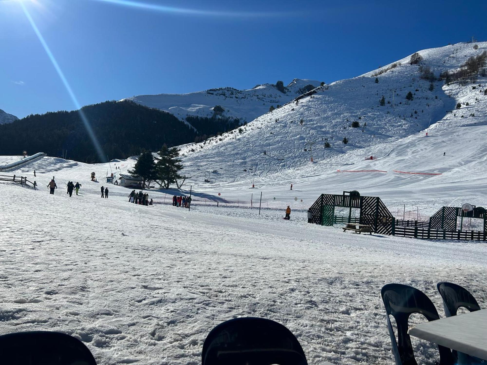 Val Louron Hautes Pyrénées Superbe appartement tout confort au pied des pistes 4 personnes Génos Esterno foto
